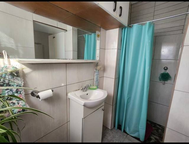 1 BEDROOM PROPERTY TO RENT IN GRASSY PARK